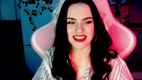 Sophie  online show from 5, 12, 2024