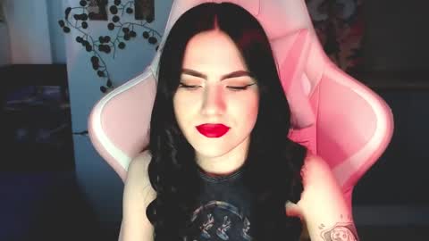 Sophie  online show from 13, 2, 2025