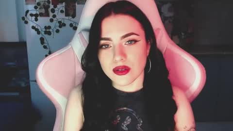 Sophie  online show from 11, 3, 2025