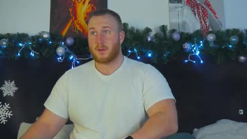 Snapshot of roddy_riss chatting on 2, 1, 2025 Roddy online show from 2, 1, 2025