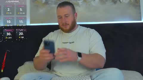 Snapshot of roddy_riss chatting on 8, 3, 2025 Roddy online show from 8, 3, 2025