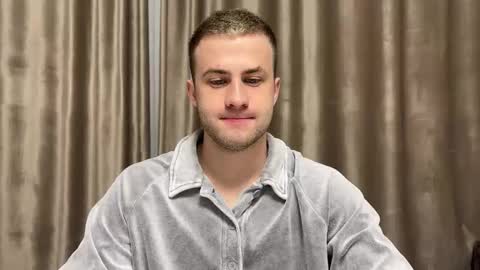 Snapshot of rodrigoveira chatting on 11, 9, 2025 Rodrigo online show from 11, 9, 2025