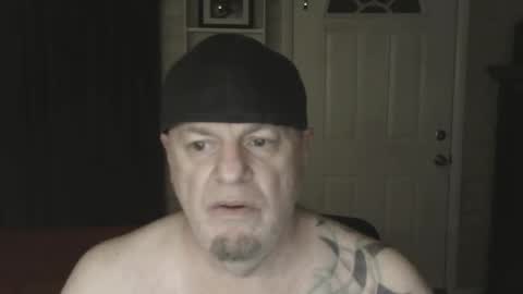 Snapshot of roinaz chatting on 8, 1, 2025 roinaz online show from 8, 1, 2025