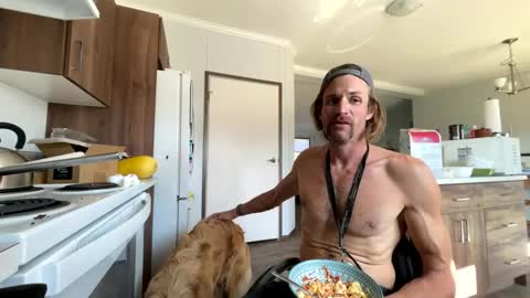 Rollinintheweeds online show from 16, 9, 2025