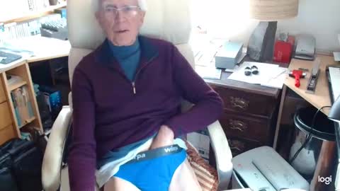 Snapshot of rolydawe chatting on 7, 5, 2026 rolydawe online show from 7, 5, 2026