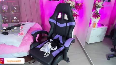 Snapshot of rolyloren chatting on 5, 12, 2024 Marcela online show from 5, 12, 2024