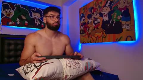 Roman Lux online show from 11, 2, 2025