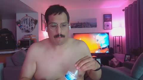 romancubbear online show from 11, 4, 2026