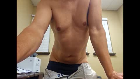 Snapshot of romanteeks chatting on 5, 11, 2025 romanteeks online show from 5, 11, 2025