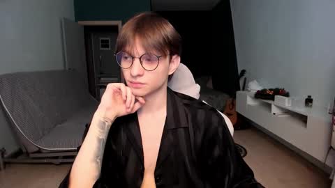 Romeo online show from 25, 2, 2026