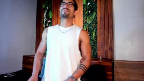 R O M E O  online show from 23, 1, 2025