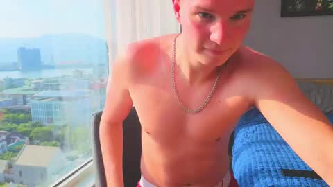 Snapshot of romeosilver chatting on 13, 5, 2026 Romeo online show from 13, 5, 2026
