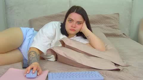 Monica online show from 25, 5, 2026