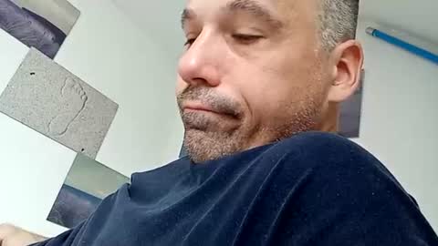 Snapshot of ron_butze chatting on 6, 7, 2026 Ron Butze online show from 6, 7, 2026