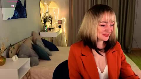 Snapshot of rones_meee chatting on 27, 2, 2026 Olivia online show from 27, 2, 2026