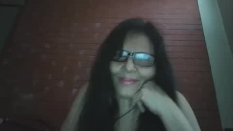 rosalatinas online show from 23, 4, 2026