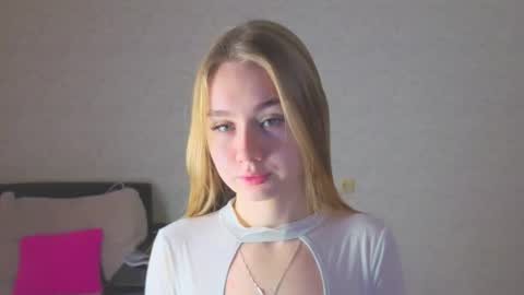 rosalina online show from 21, 11, 2025