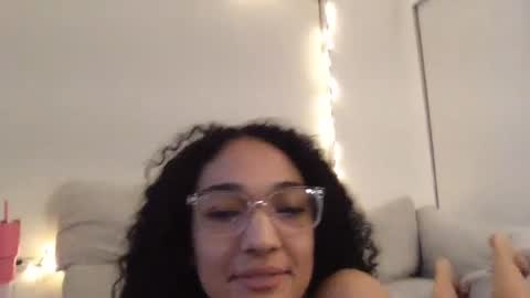 Rosalina online show from 3, 1, 2025