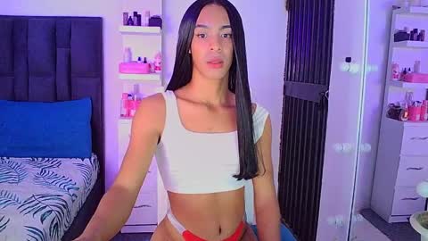 Snapshot of rosalindasexy chatting on 16, 12, 2024 Rosalinda online show from 16, 12, 2024