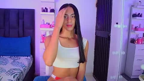 Snapshot of rosalindasexy chatting on 16, 12, 2024 Rosalinda online show from 16, 12, 2024