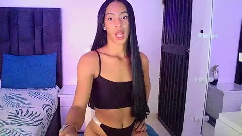 Snapshot of rosalindasexy chatting on 8, 1, 2025 Rosalinda online show from 8, 1, 2025