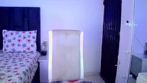 Snapshot of rosalindasexy chatting on 20, 1, 2025 Rosalinda online show from 20, 1, 2025