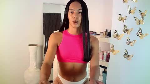 Snapshot of rosalindasexy chatting on 24, 2, 2025 Rosalinda online show from 24, 2, 2025