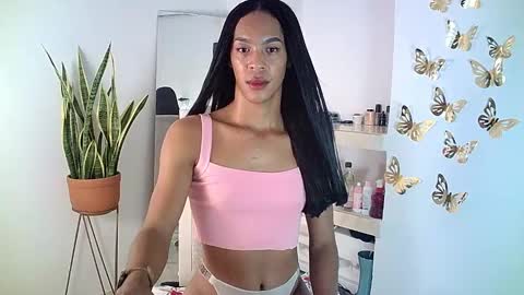 Snapshot of rosalindasexy chatting on 25, 2, 2025 Rosalinda online show from 25, 2, 2025