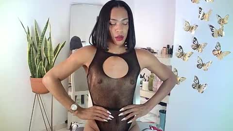 Snapshot of rosalindasexy chatting on 26, 2, 2025 Rosalinda online show from 26, 2, 2025