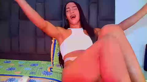 Snapshot of rosalindasexy chatting on 26, 9, 2025 Rosalinda online show from 26, 9, 2025