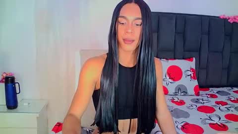 Snapshot of rosalindasexy chatting on 30, 11, 2025 Rosalinda online show from 30, 11, 2025