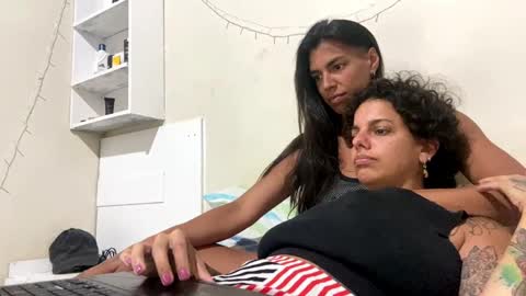 HotDuo online show from 24, 10, 2025