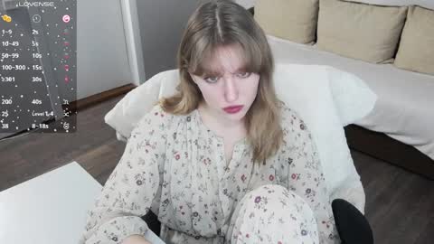 Snapshot of rose_brooks chatting on 10, 4, 2026 Rose but u can call me princess online show from 10, 4, 2026