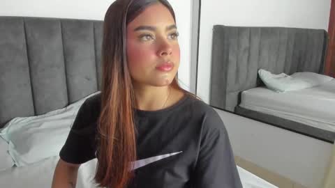 Rose online show from 22, 2, 2025