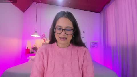 Snapshot of rose_thompson1 chatting on 24, 4, 2026 Rose online show from 24, 4, 2026