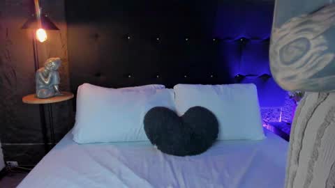 Rose  online show from 18, 4, 2026