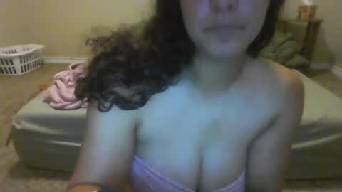 Snapshot of rosecam23 chatting on 9, 7, 2026 rosecam23 online show from 9, 7, 2026