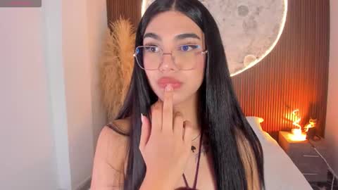 Rose online show from 5, 2, 2026