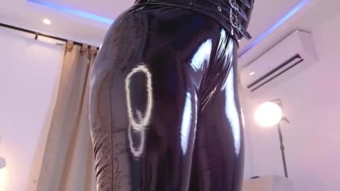 Snapshot of rosedelic chatting on 12, 1, 2026 rosedelic online show from 12, 1, 2026