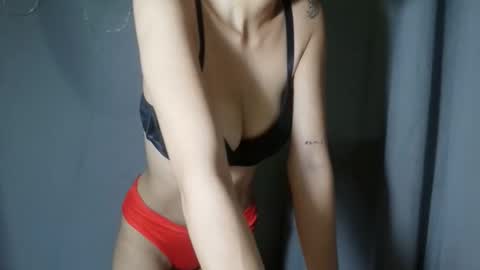 Snapshot of rosei_love chatting on 25, 5, 2026 rosei_love online show from 25, 5, 2026