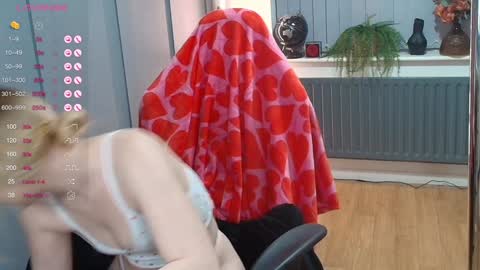 Snapshot of rosekate97 chatting on 26, 1, 2025 rose97 online show from 26, 1, 2025