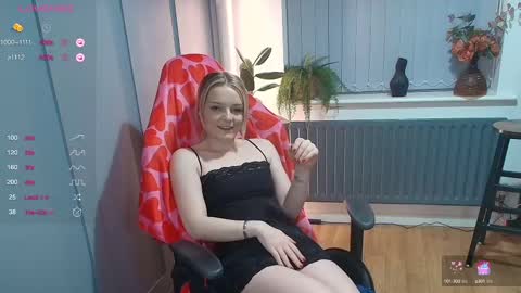 Snapshot of rosekate97 chatting on 13, 2, 2025 rose97 online show from 13, 2, 2025