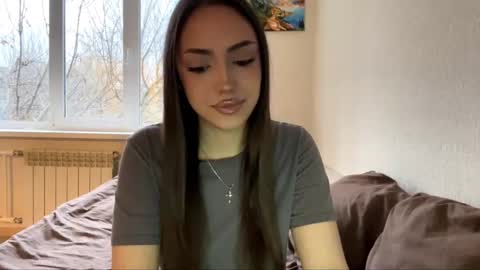 Snapshot of rosenavillifana chatting on 7, 11, 2025 Mimi online show from 7, 11, 2025