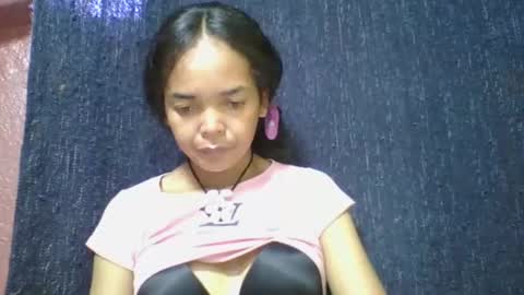 Snapshot of rosia685234 chatting on 1, 3, 2025 rosia685234 online show from 1, 3, 2025