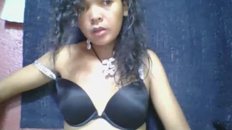 Snapshot of rosia685234 chatting on 4, 3, 2025 rosia685234 online show from 4, 3, 2025