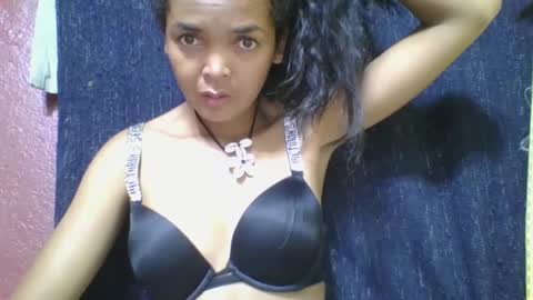 Snapshot of rosia685234 chatting on 4, 3, 2025 rosia685234 online show from 4, 3, 2025