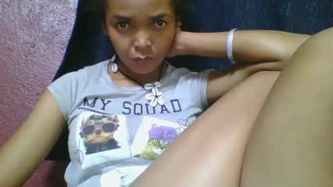 Snapshot of rosia685234 chatting on 5, 3, 2025 rosia685234 online show from 5, 3, 2025