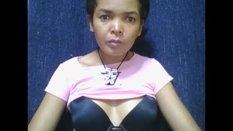 Snapshot of rosia685234 chatting on 11, 3, 2025 rosia685234 online show from 11, 3, 2025
