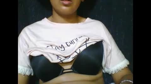 rosia685234 online show from 21, 12, 2025