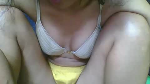 rosia685234 online show from 1, 3, 2026